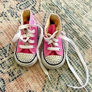 Baby/toddler girl hightop rhinestone converse.